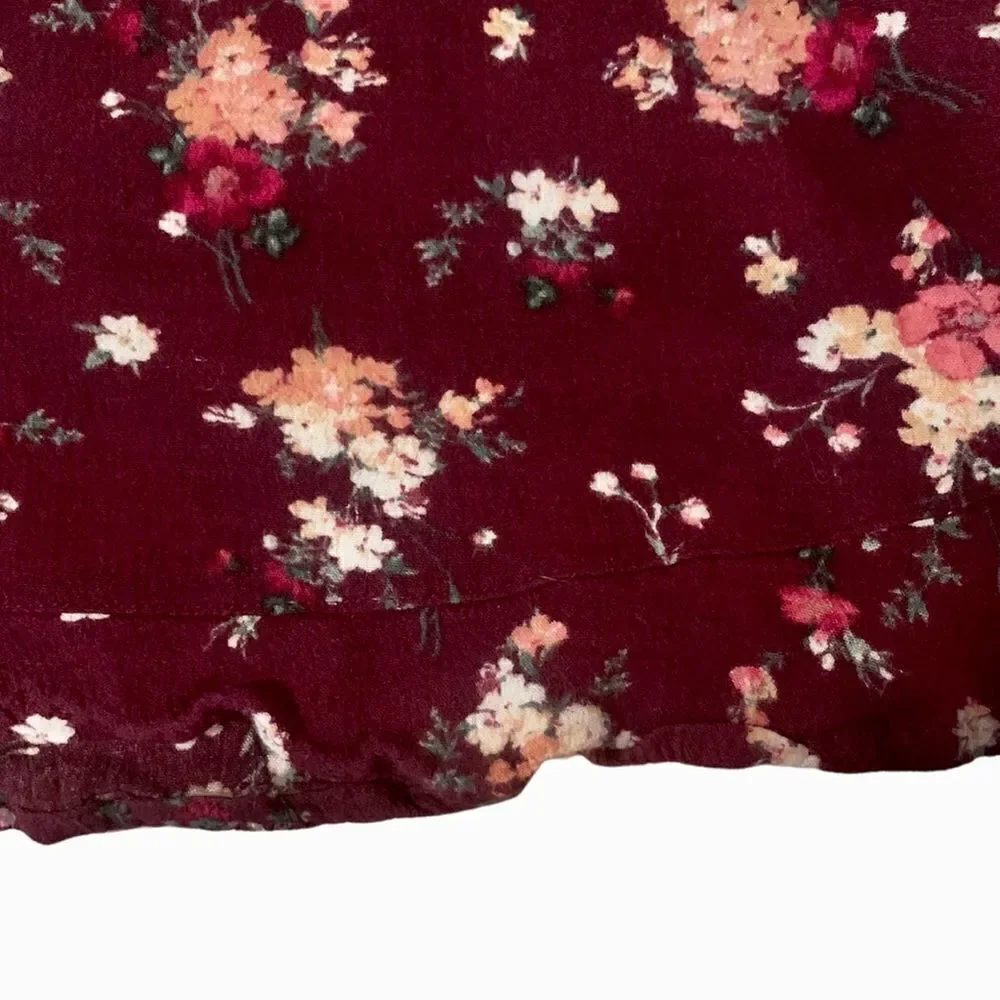 Xhilaration Maroon Floral Ruffled Rayon Shorts Size Medium - Picture 4 of 7